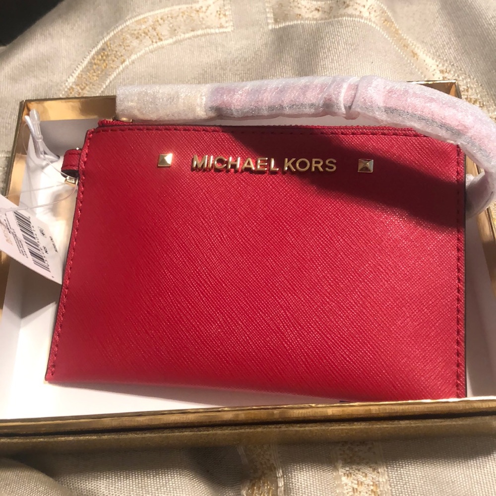 Michael Kors wristlet — BRAND NEW!
